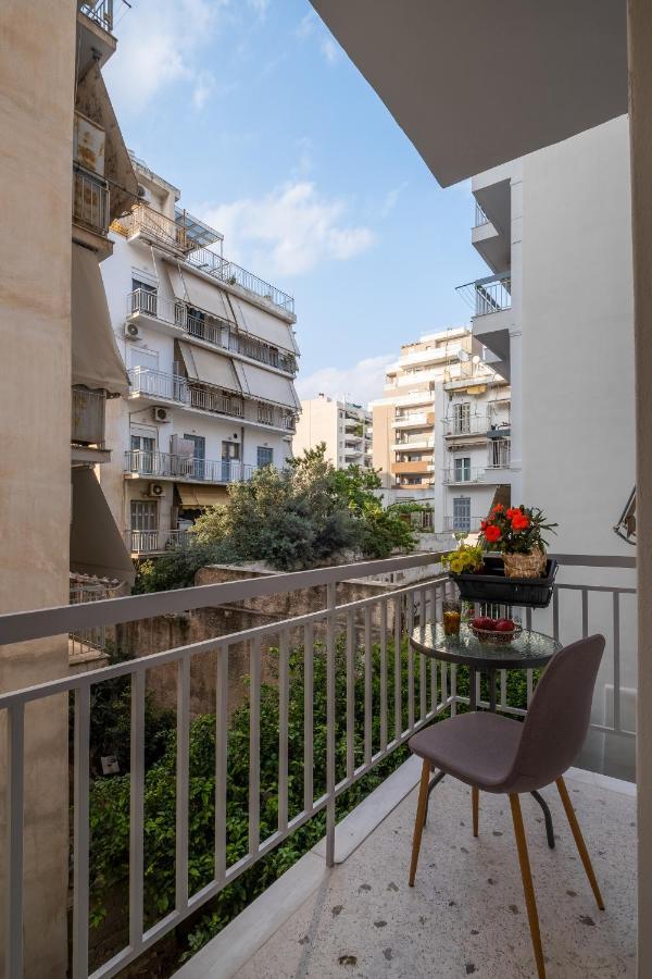 Sokos Residence, 1' Walk From Aghios Ioannis Metro Афины Экстерьер фото